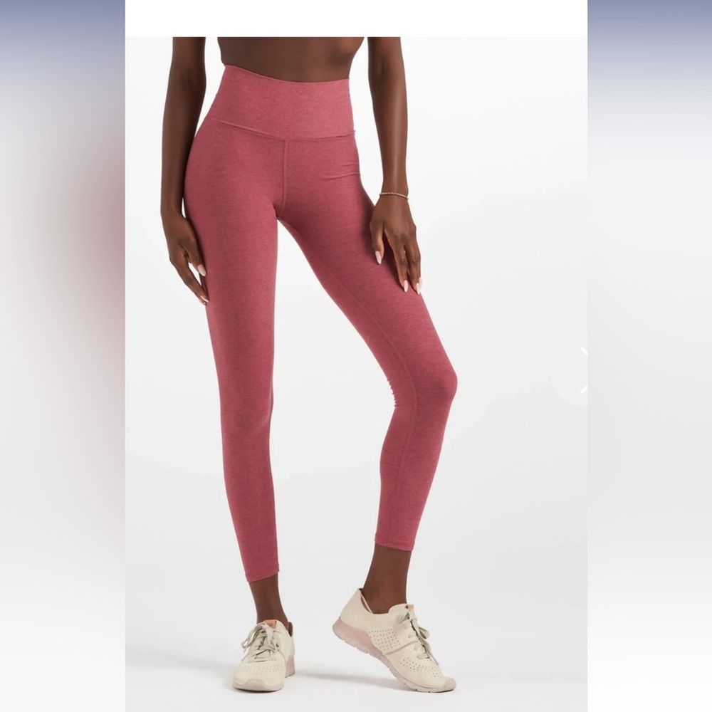 Vuori Women's clean elevation Leggings